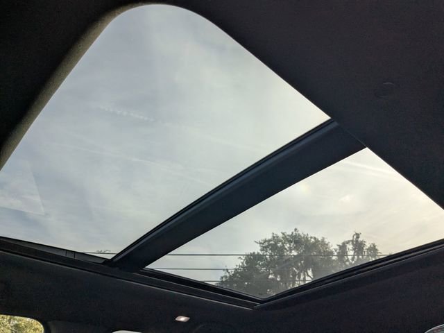 Used 2025 Honda Pilot TrailSport image 28