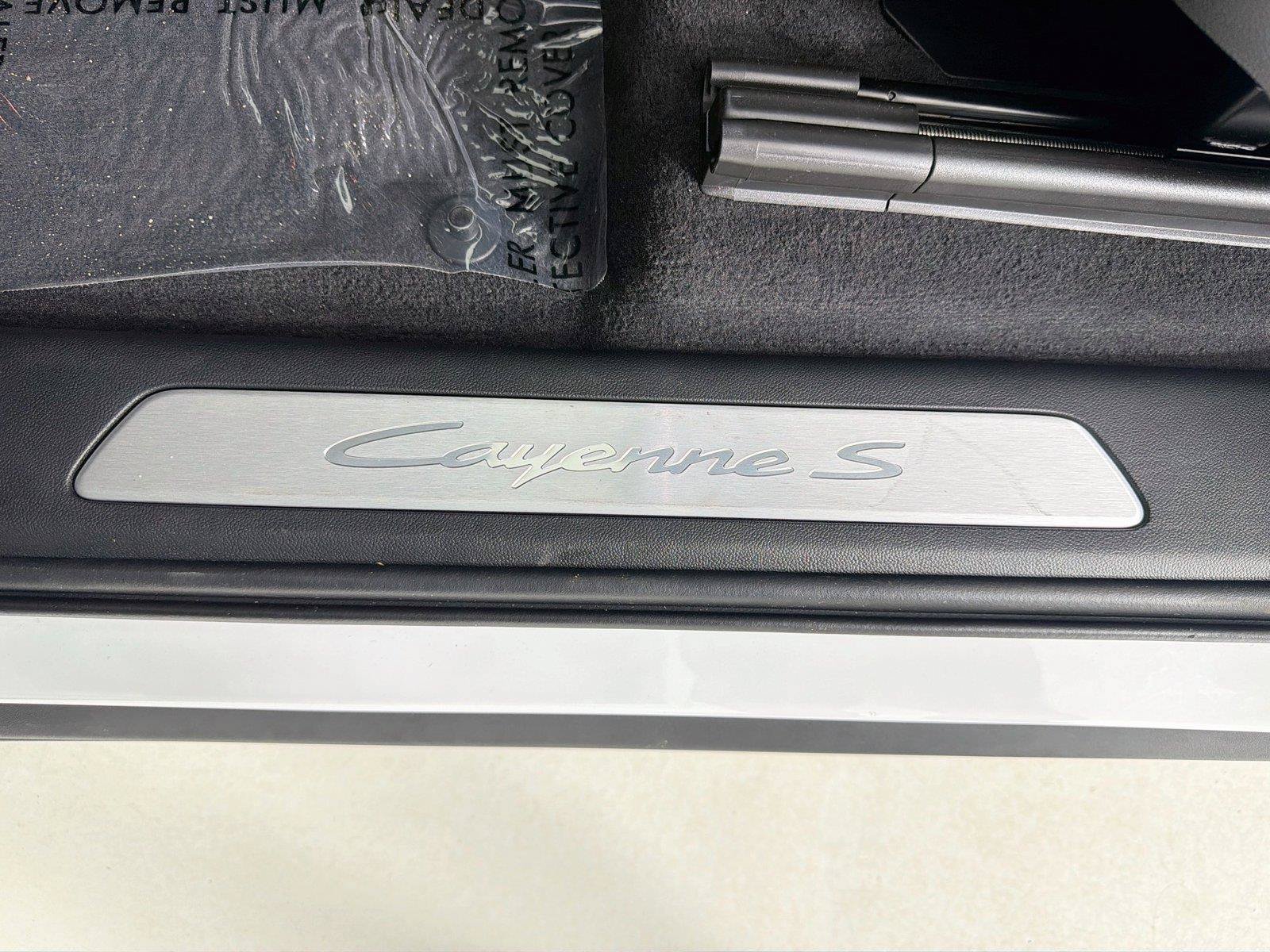 New 2026 Porsche Cayenne S AWD/4WD image 11