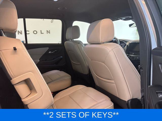 Used 2023 Chevrolet Traverse Premier FWD image 9