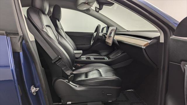 Used 2022 Tesla Model Y Long Range image 19