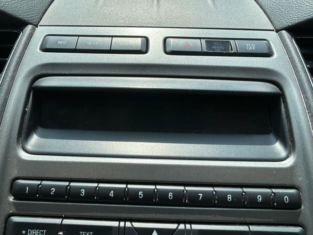 Used 2011 Ford Taurus SEL FWD image 21