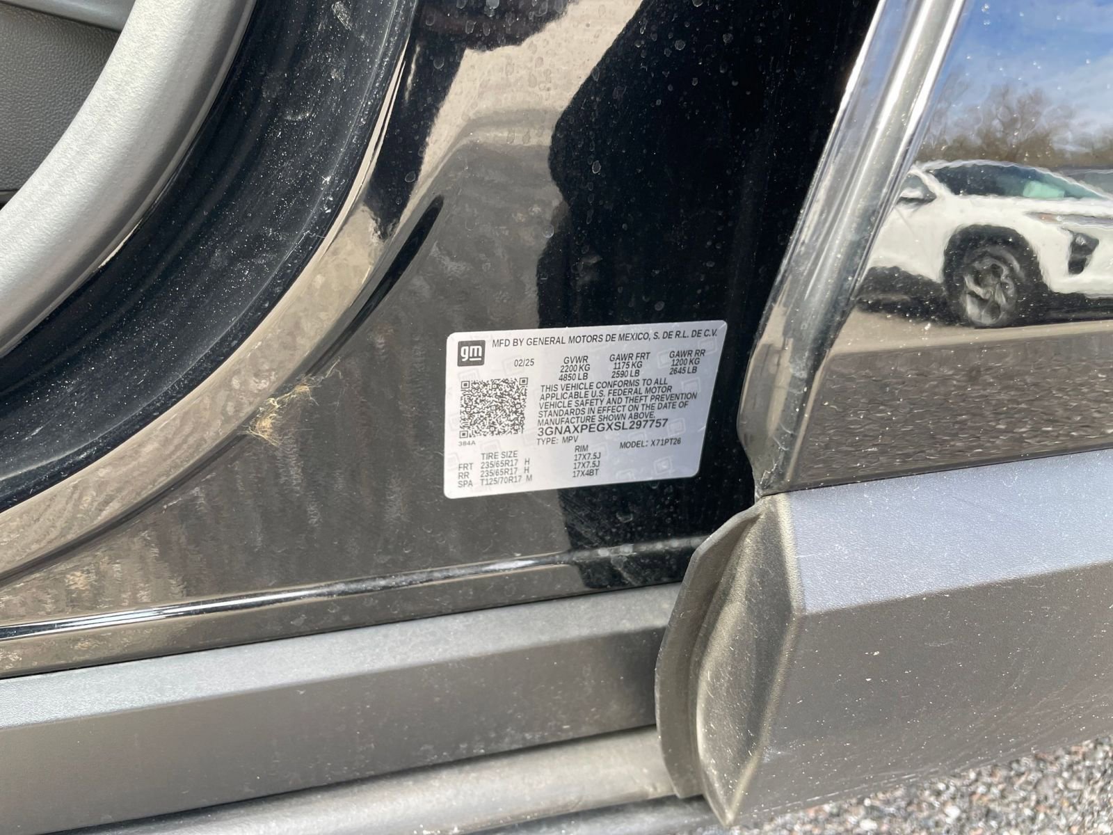 Used 2025 Chevrolet Equinox LT image 28