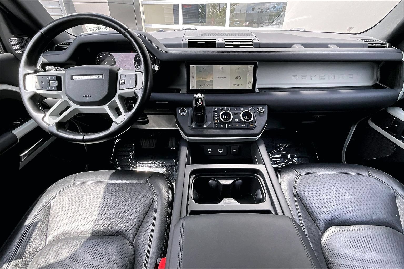 Used 2024 Land Rover Defender 110 S AWD/4WD image 15