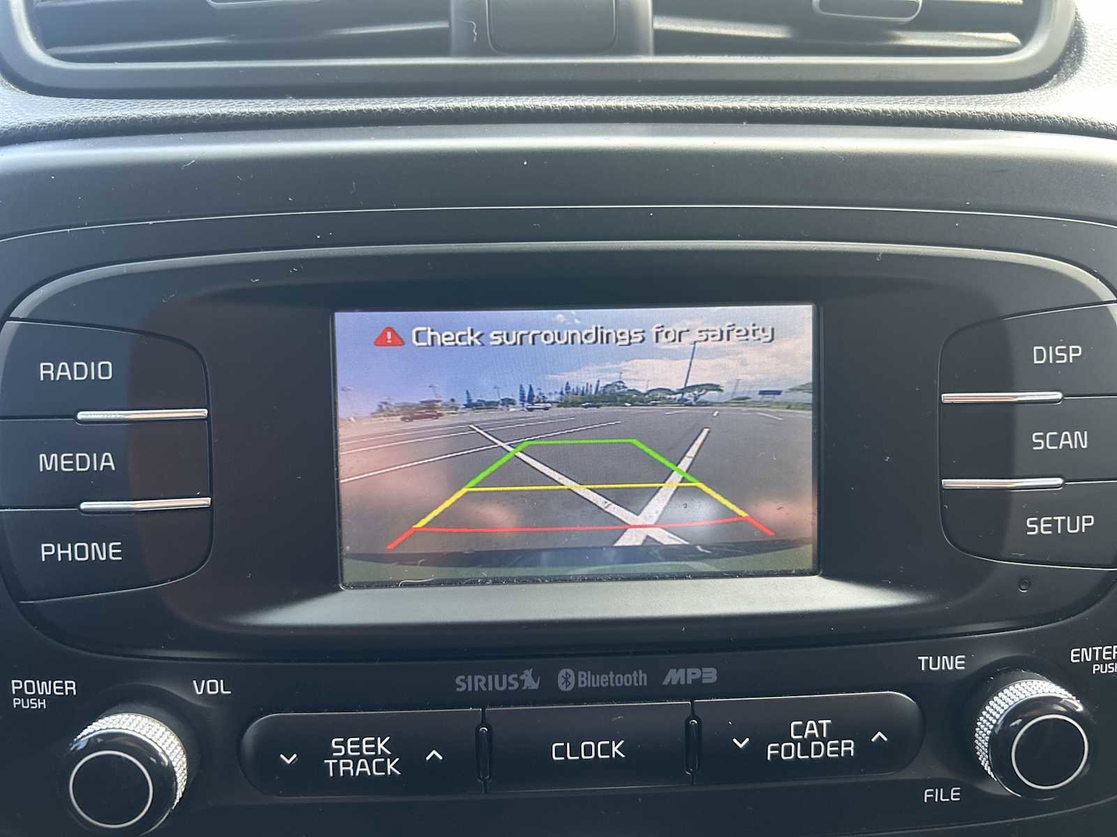 Used 2016 Kia Soul + FWD image 22