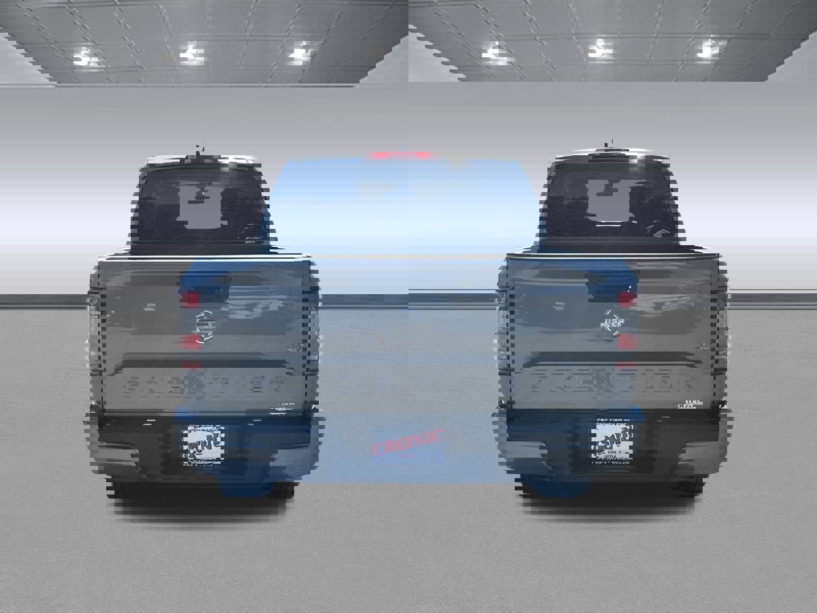 Used 2023 Nissan Frontier SV image 2