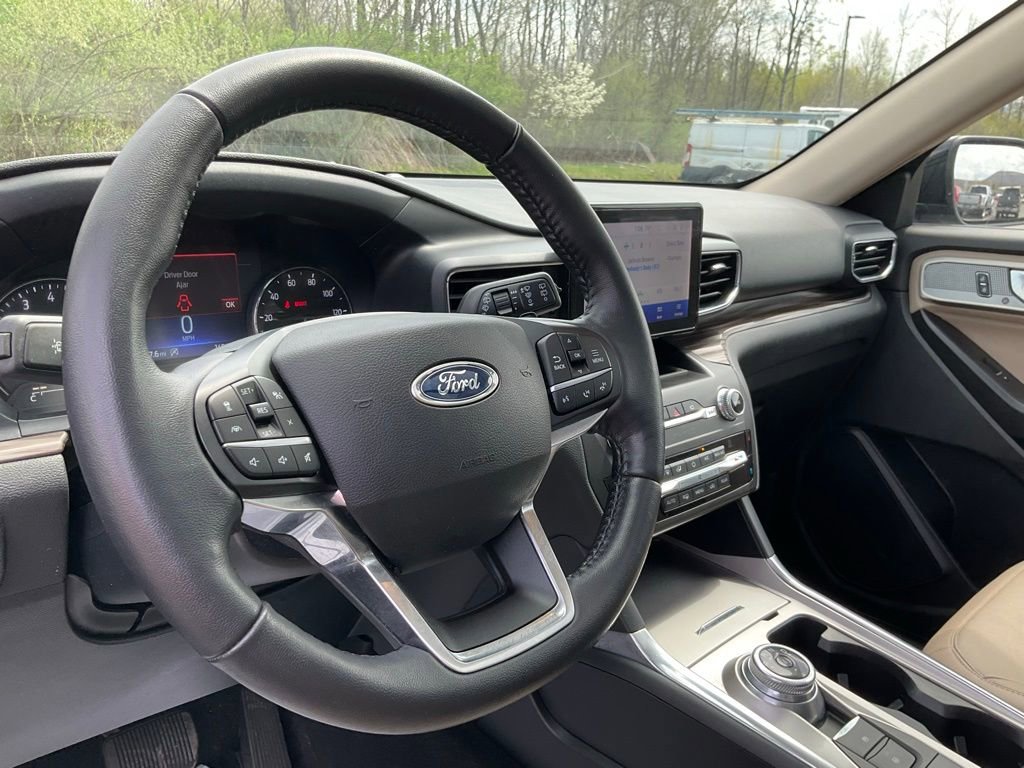 Used 2020 Ford Explorer Limited image 20