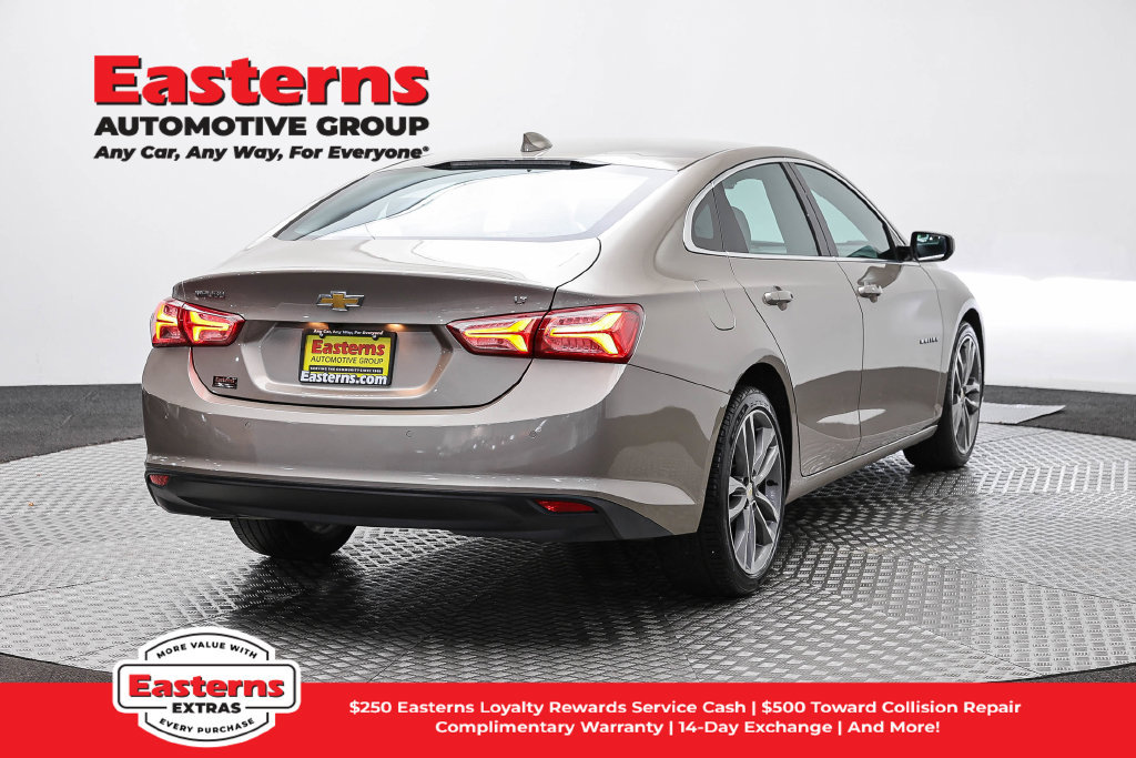 Used 2024 Chevrolet Malibu LT FWD image 6