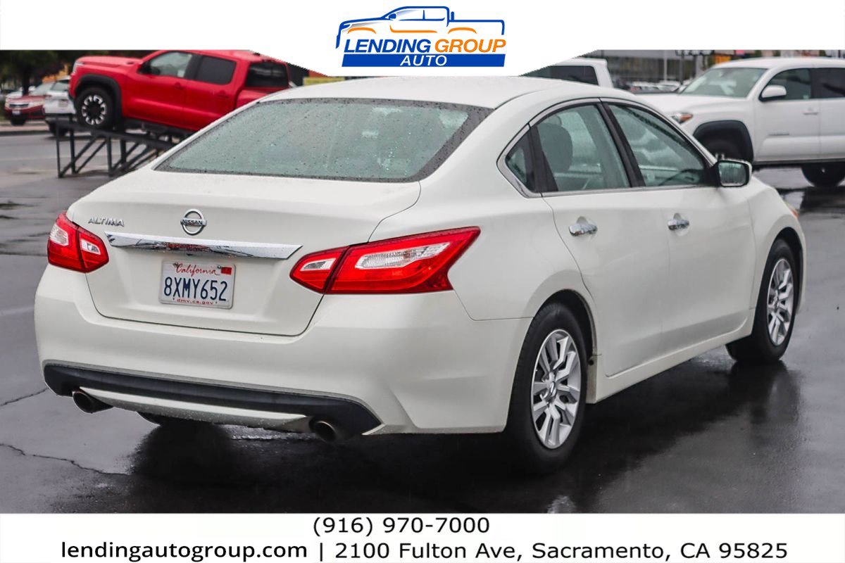 Used 2016 Nissan Altima 2.5 S w/ Power Driver Seat Package image 4