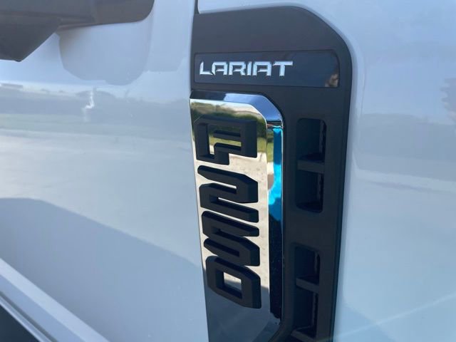 New 2026 Ford F250 Lariat w/ Lariat Ultimate Package image 32