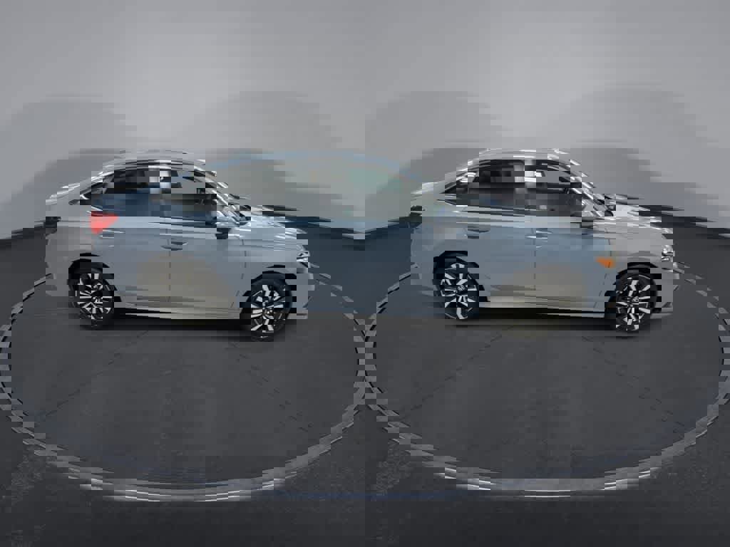 Certified 2024 Honda Civic EX image 9