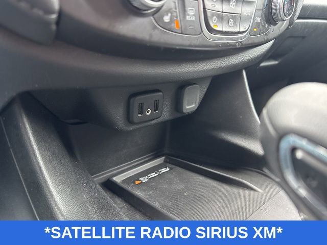 Used 2023 Chevrolet Traverse LT w/ LPO, Floor Liner Package image 15