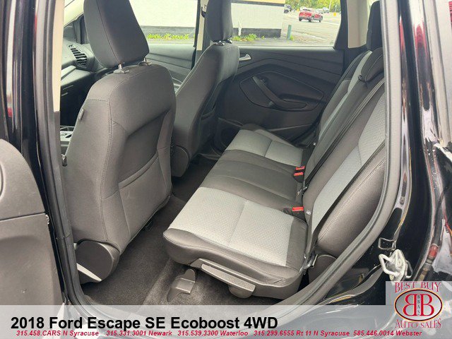 Used 2018 Ford Escape SE w/ SE Sync 3 Package AWD/4WD image 12