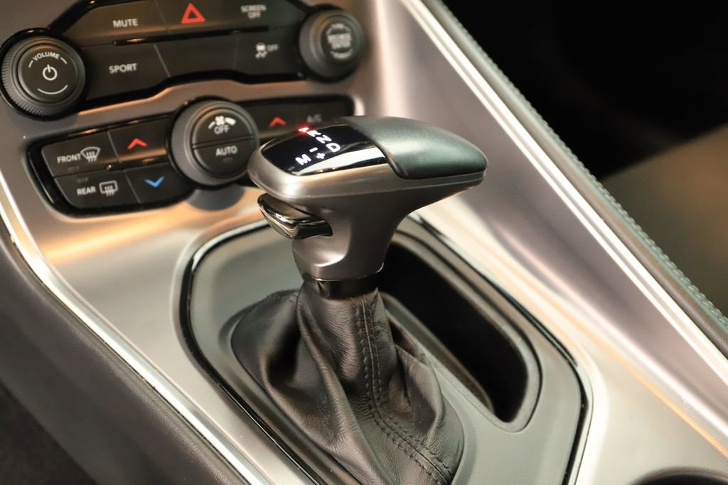 Used 2020 Dodge Challenger SXT image 25