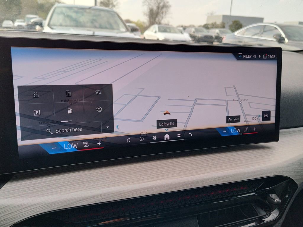 Used 2025 BMW 330i Sedan image 36