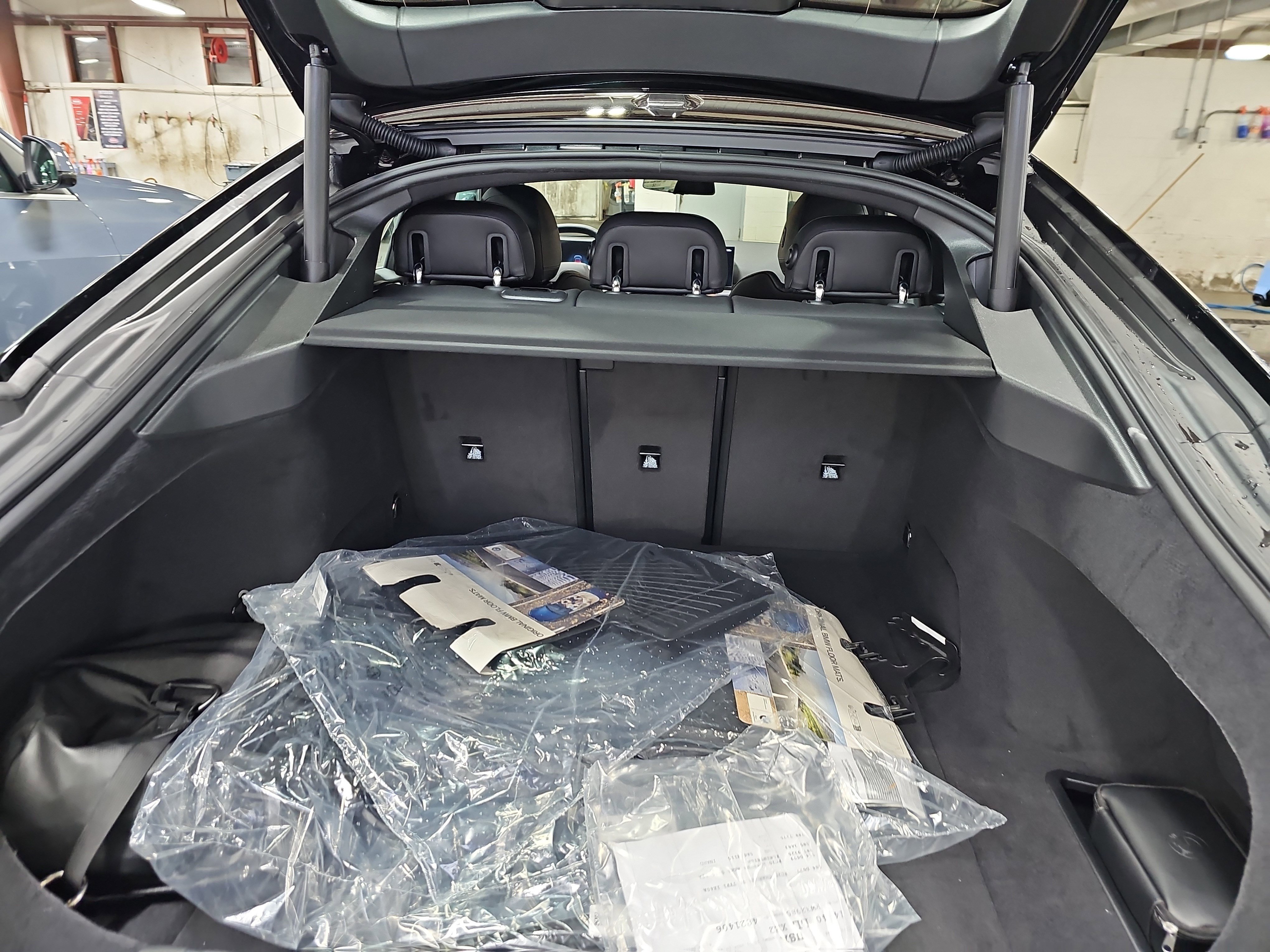 New 2026 BMW i4 xDrive40i w/ Premium Package AWD/4WD image 14
