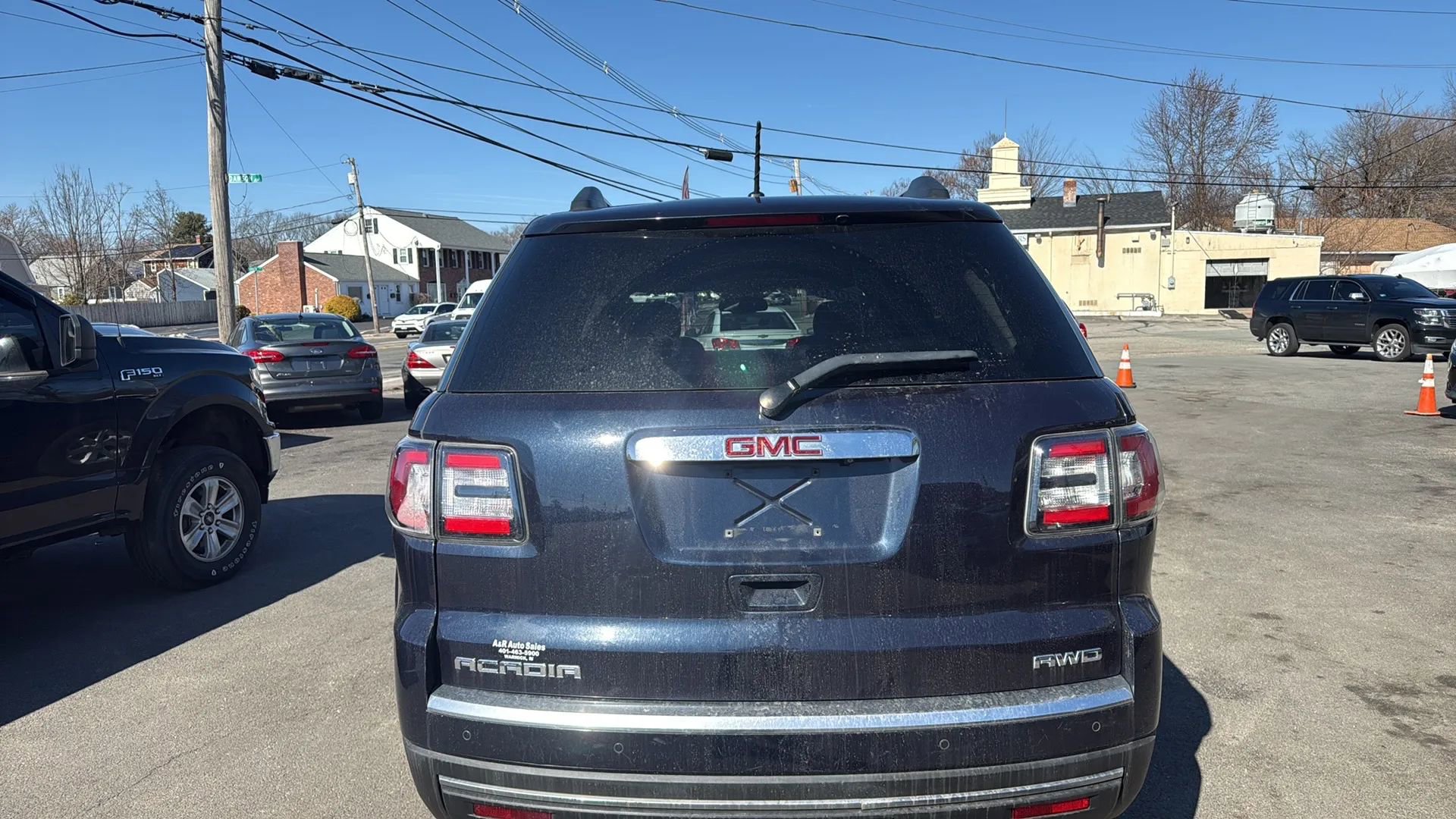 Used 2015 GMC Acadia SLE AWD/4WD image 6