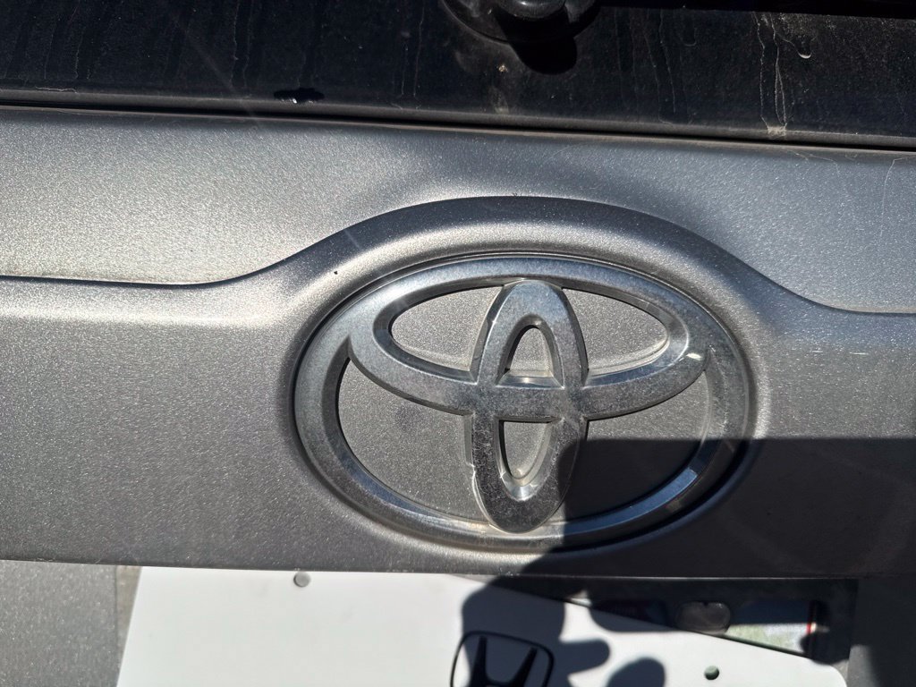 Used 2018 Toyota Highlander XLE AWD/4WD image 10