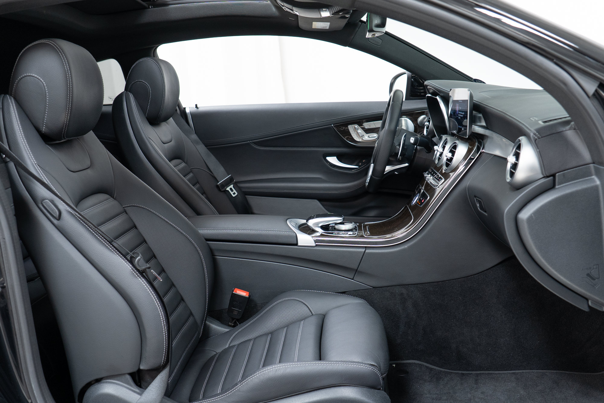 Certified 2023 Mercedes-Benz C 43 AMG 4MATIC Coupe image 23