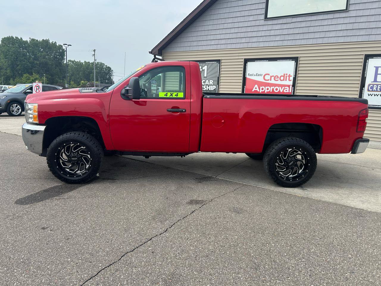 Used 2008 Chevrolet Silverado 2500 LT w/ Suspension Package, Off-Road AWD/4WD image 8