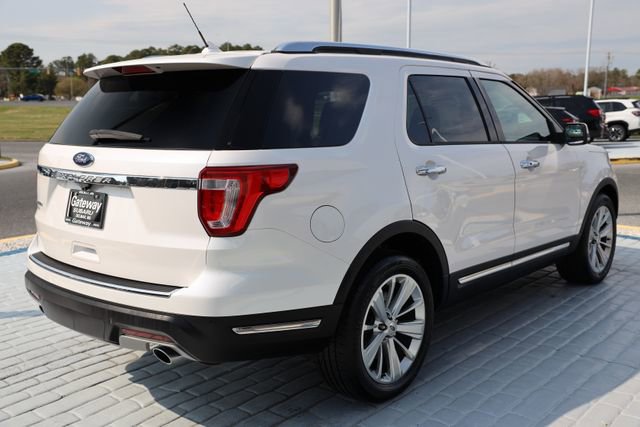 Used 2019 Ford Explorer Limited w/ Class III Trailer Tow Package image 5