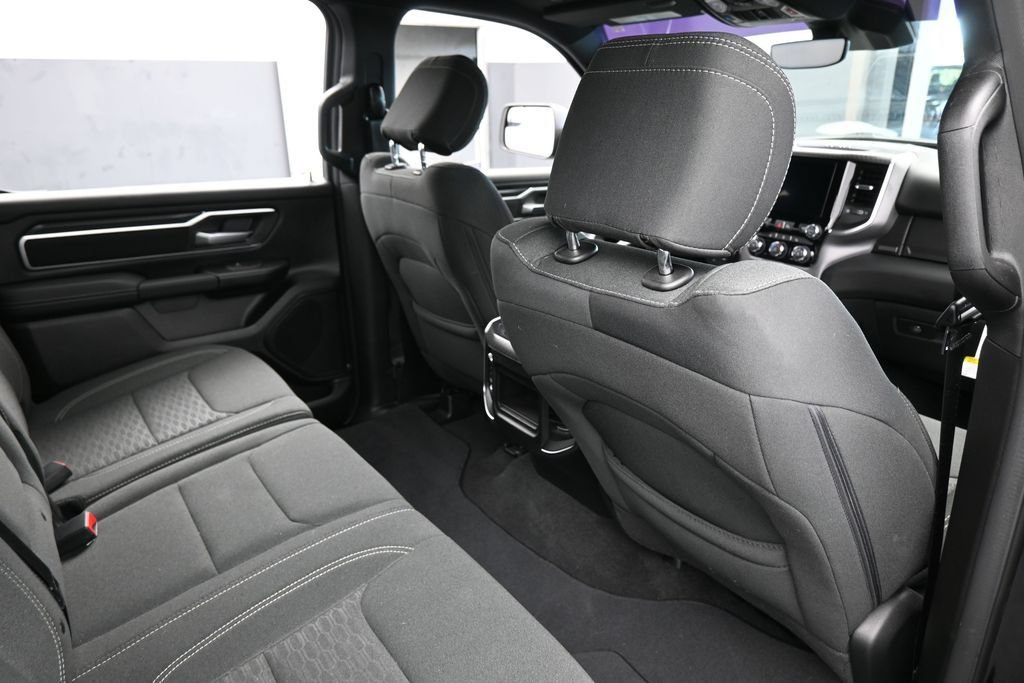 Used 2025 RAM 1500 Big Horn AWD/4WD image 47