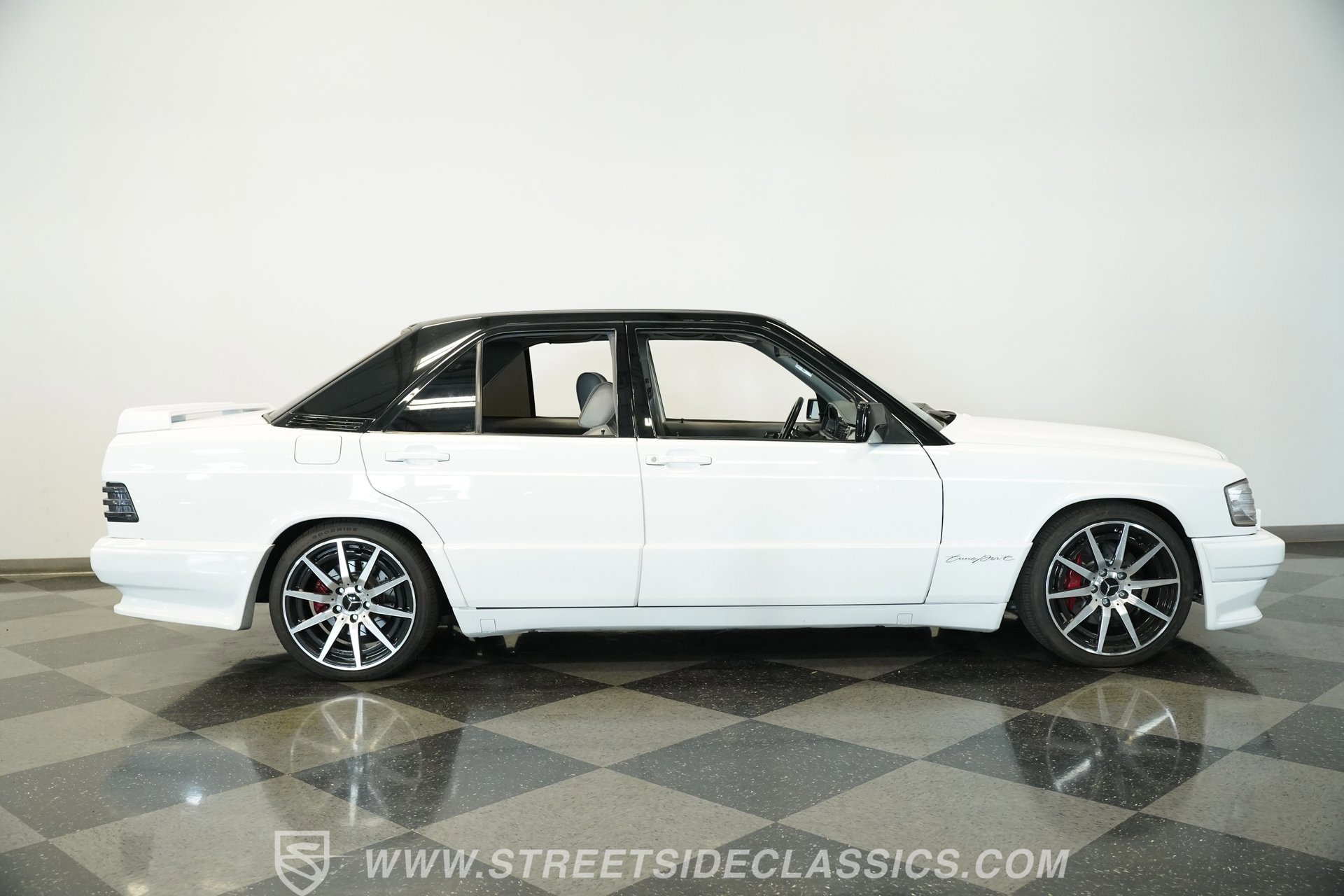 Used 1989 Mercedes-Benz 190 E 2.6 image 18