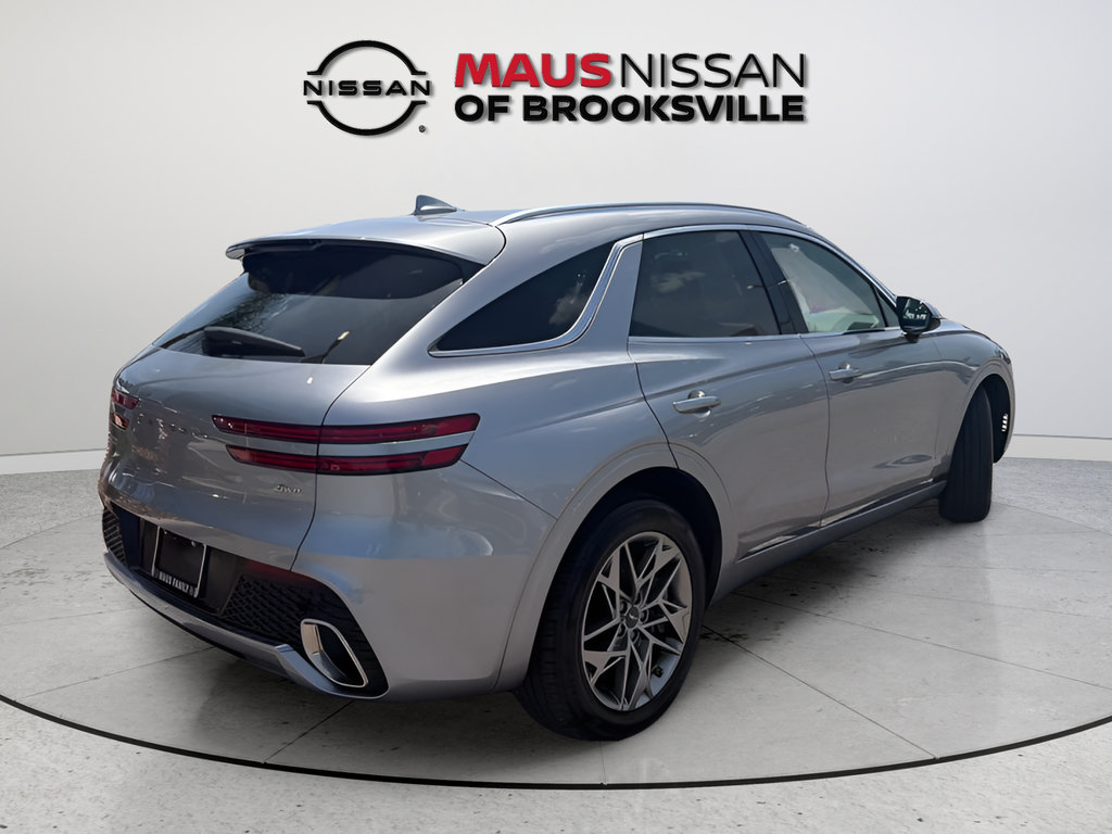 Used 2025 Genesis GV70 2.5T AWD/4WD image 8
