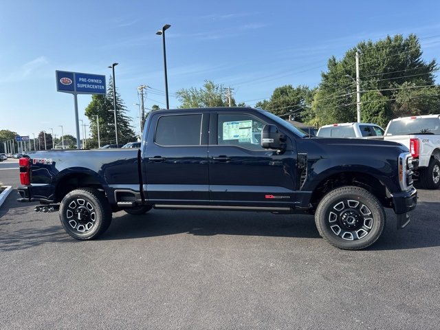 New 2025 Ford F350 Platinum w/ FX4 Off-Road Package image 2