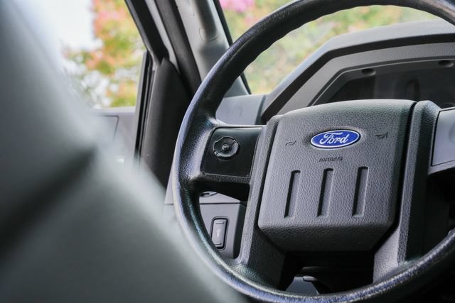 Used 2015 Ford F350 XL w/ Power Equipment Group AWD/4WD image 42