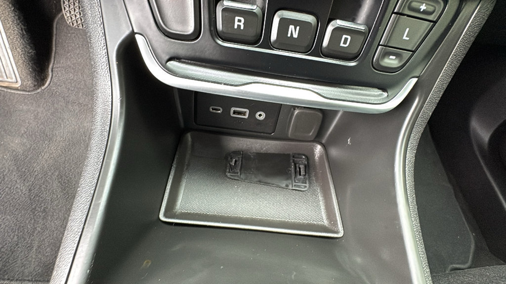 Used 2018 GMC Terrain SLE AWD/4WD image 23
