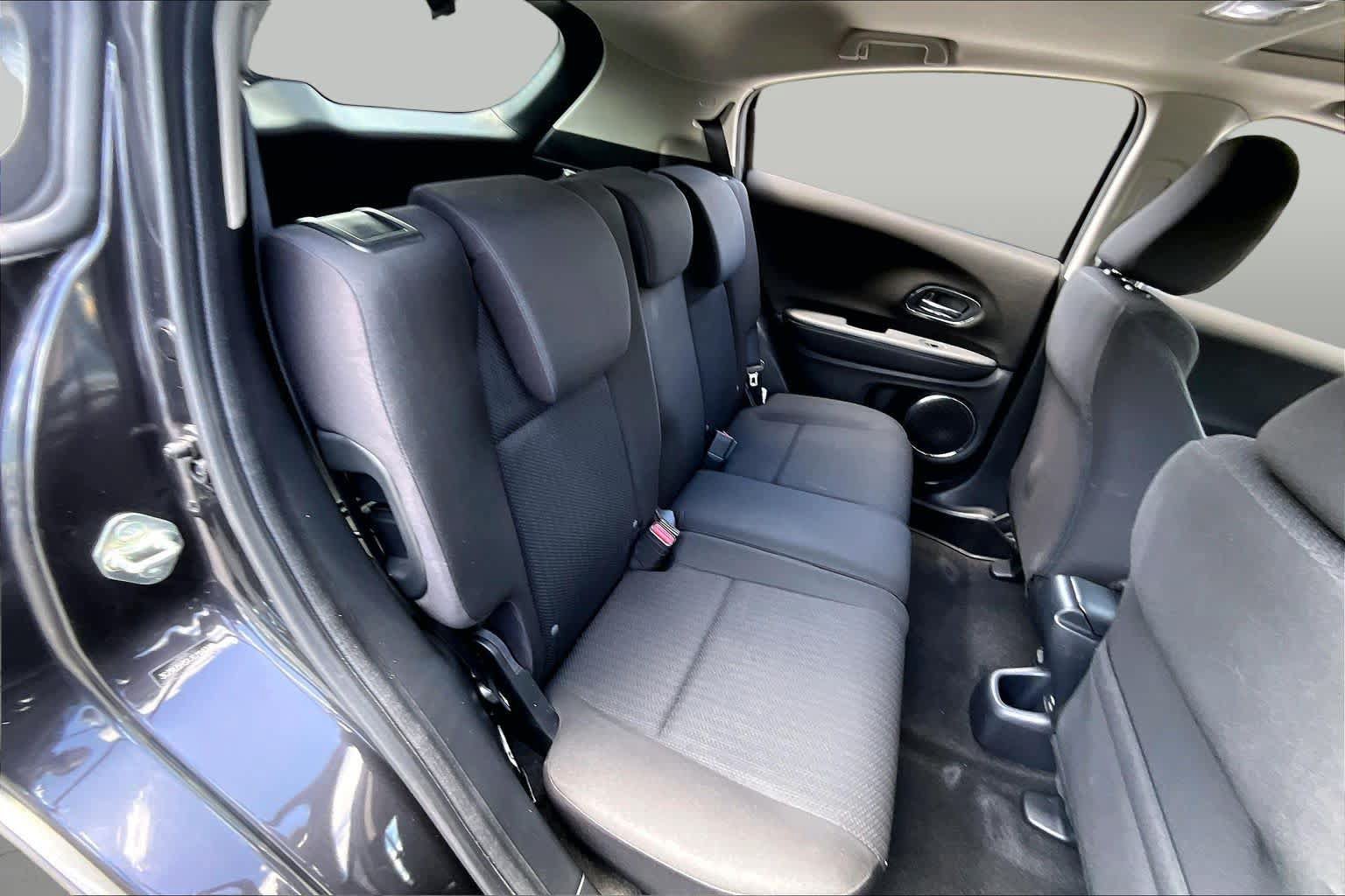 Used 2018 Honda HR-V EX image 21