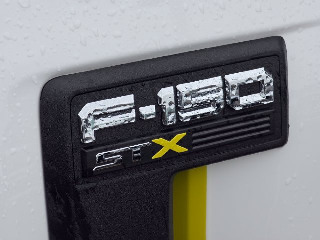 Used 2025 Ford F150 STX AWD/4WD image 19