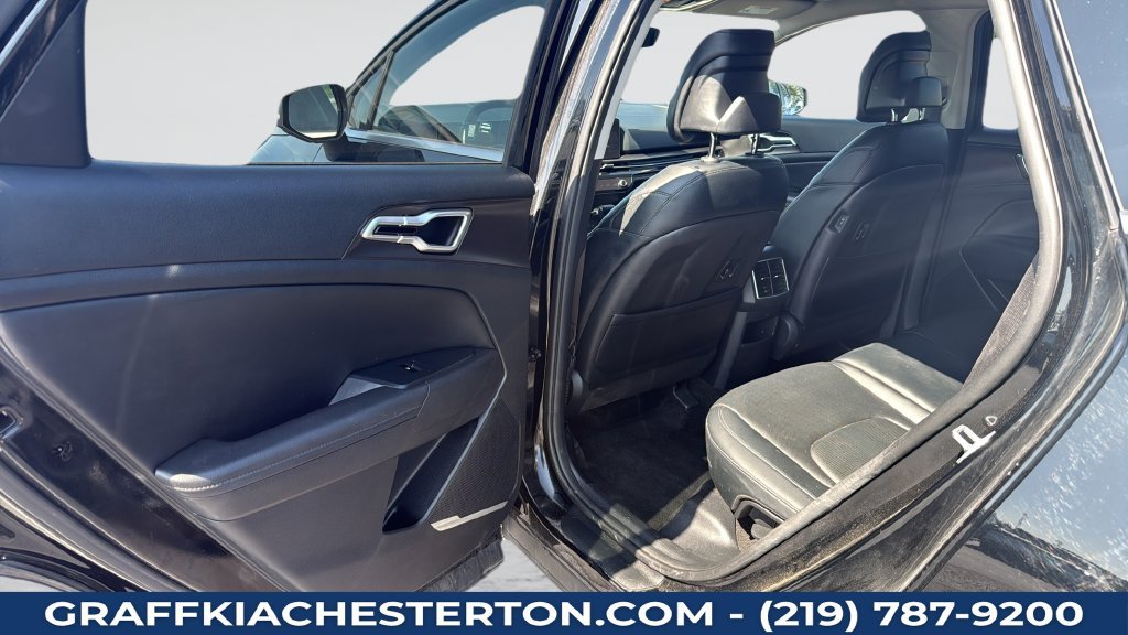 Used 2026 Kia Sportage EX FWD image 40