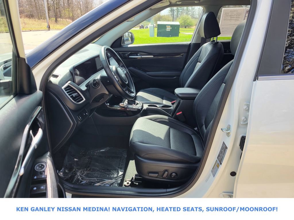 Used 2024 Kia Seltos EX image 39