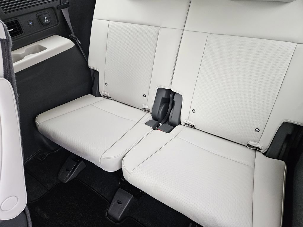 Certified 2025 Hyundai Santa Fe Calligraphy image 24