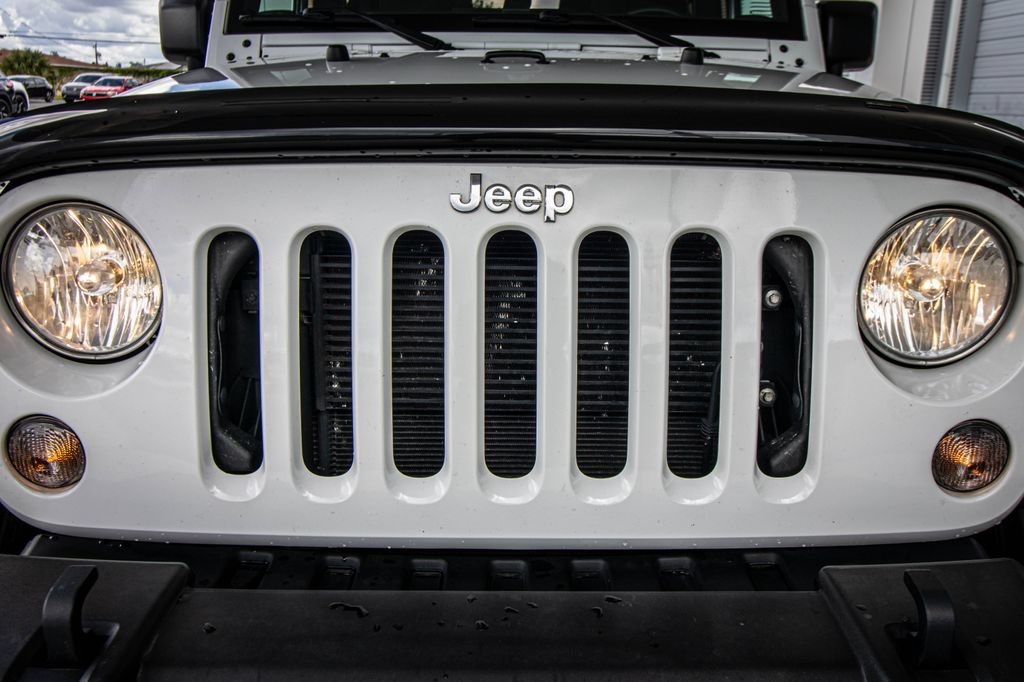 Used 2016 Jeep Wrangler Sport w/ Quick Order Package 24S AWD/4WD image 8