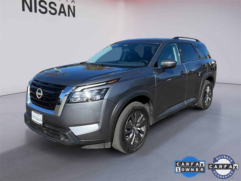 Used 2024 Nissan Pathfinder SV