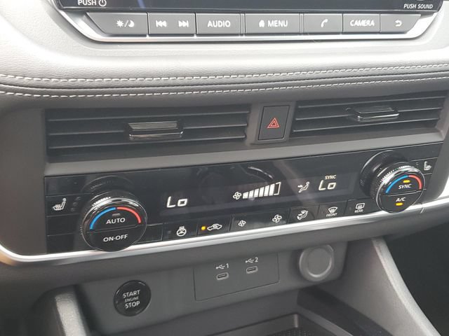 New 2026 Nissan Rogue Dark Armor AWD/4WD image 31