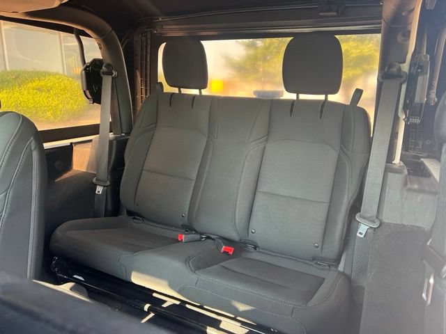 Certified 2020 Jeep Wrangler Sport AWD/4WD image 18