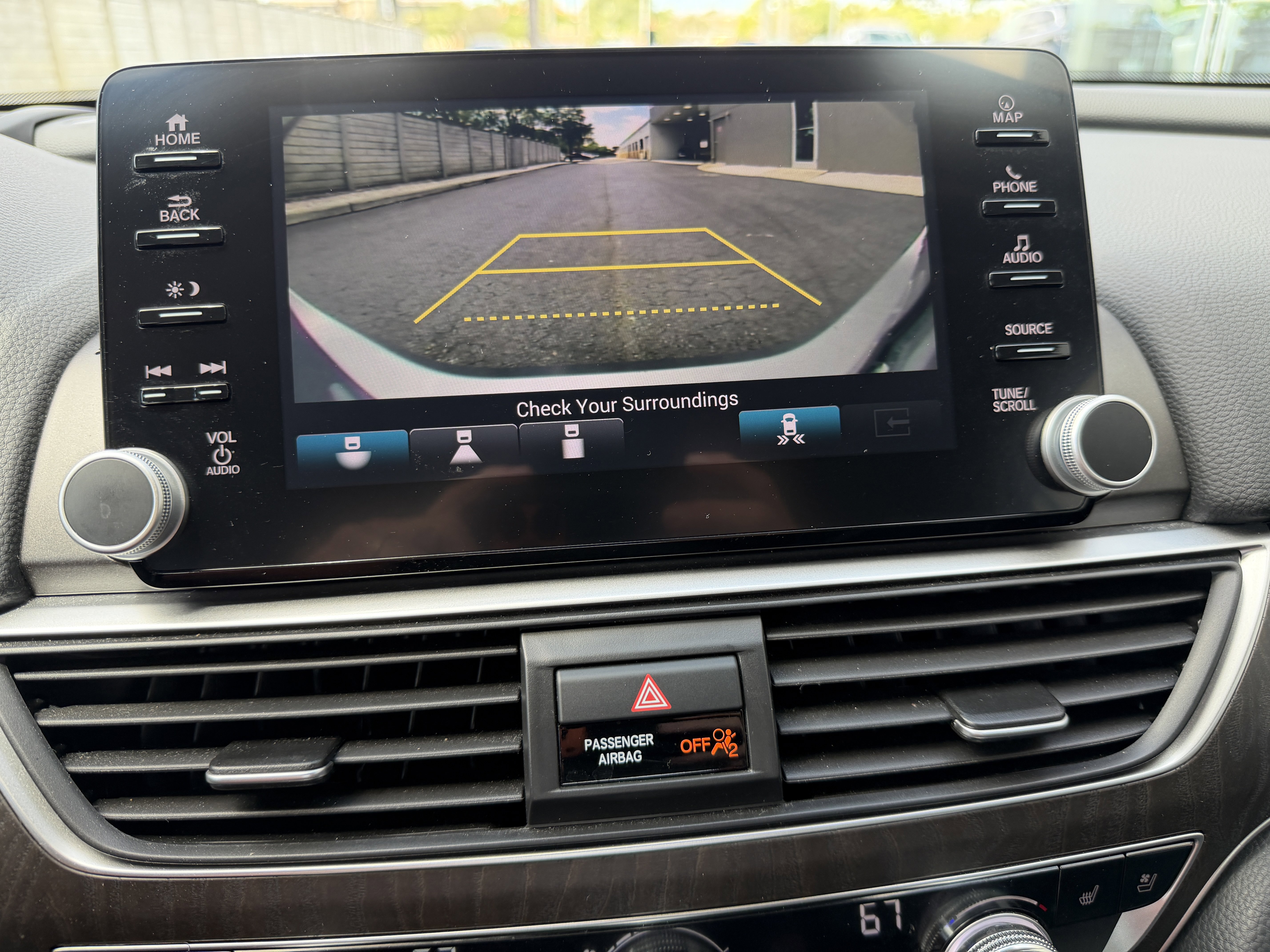 Used 2019 Honda Accord Touring image 26