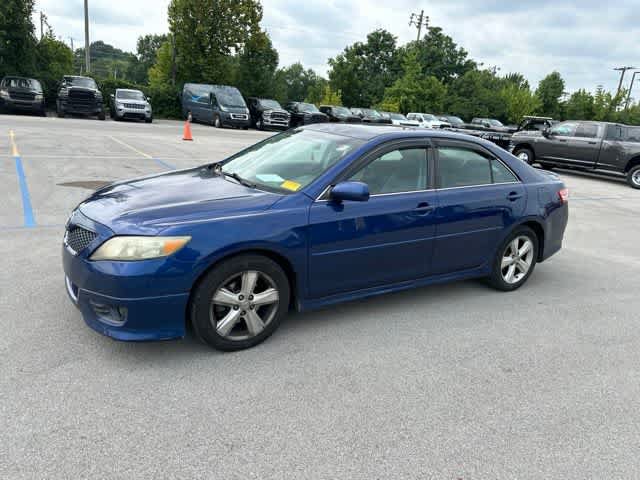 Used 2011 Toyota Camry SE w/ SE Extra-Value Pkg #1 FWD image 11