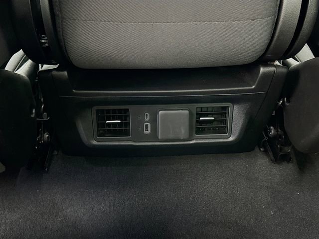 Used 2025 Chevrolet Silverado 1500 LT image 25