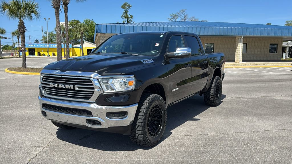 Used 2024 RAM 1500 Laramie image 2
