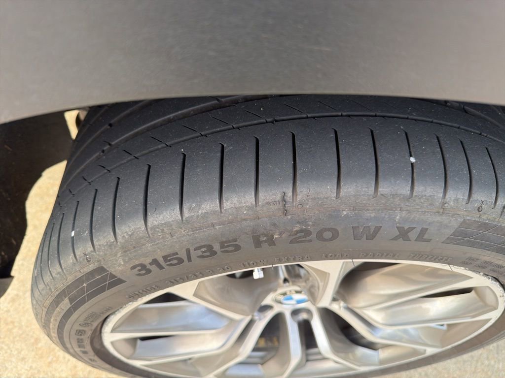 Used 2017 BMW X6 xDrive35i image 12