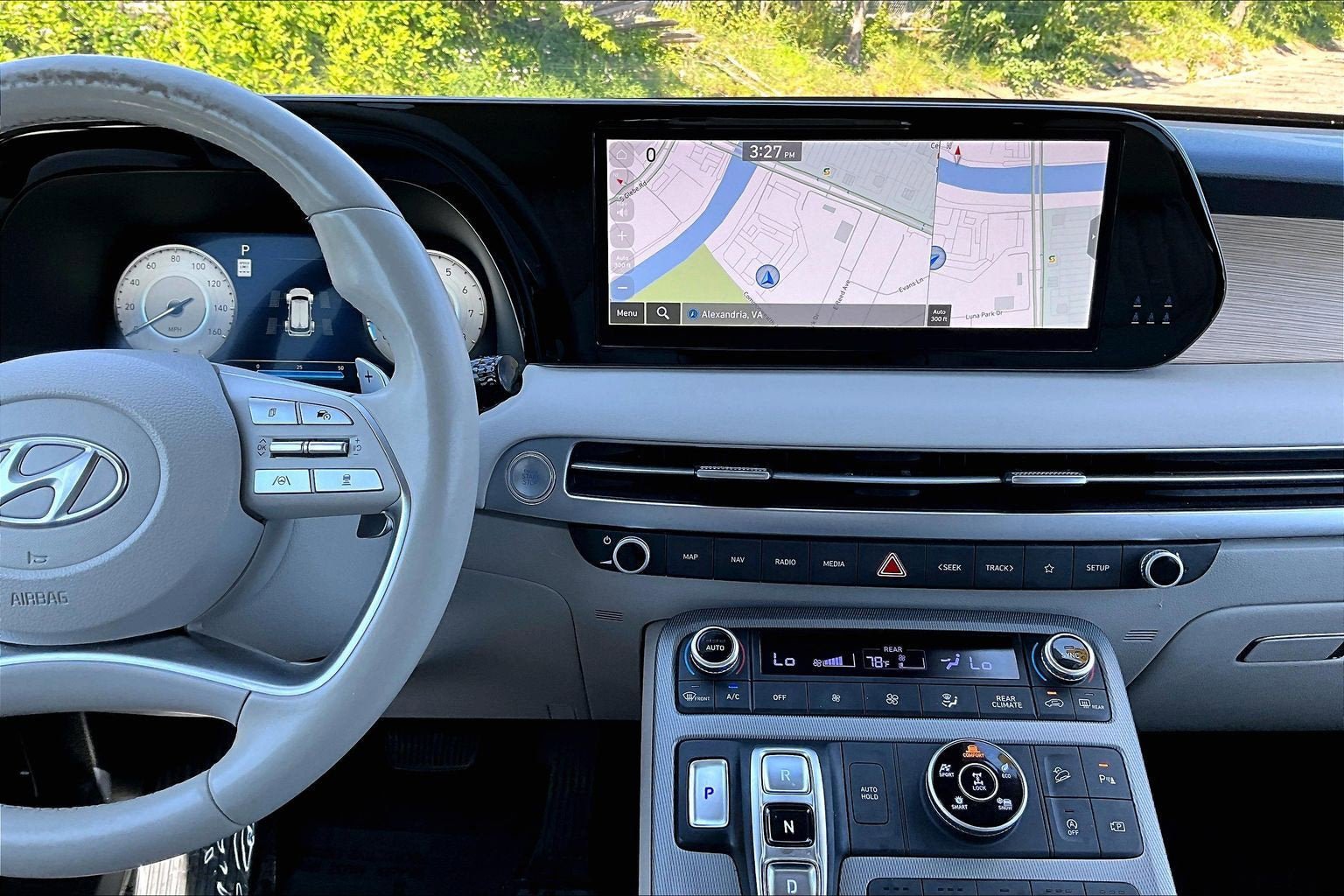 Used 2023 Hyundai Palisade Limited AWD/4WD image 6