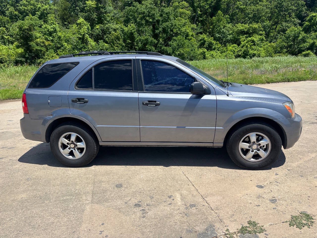Used 2007 Kia Sorento 2WD image 6