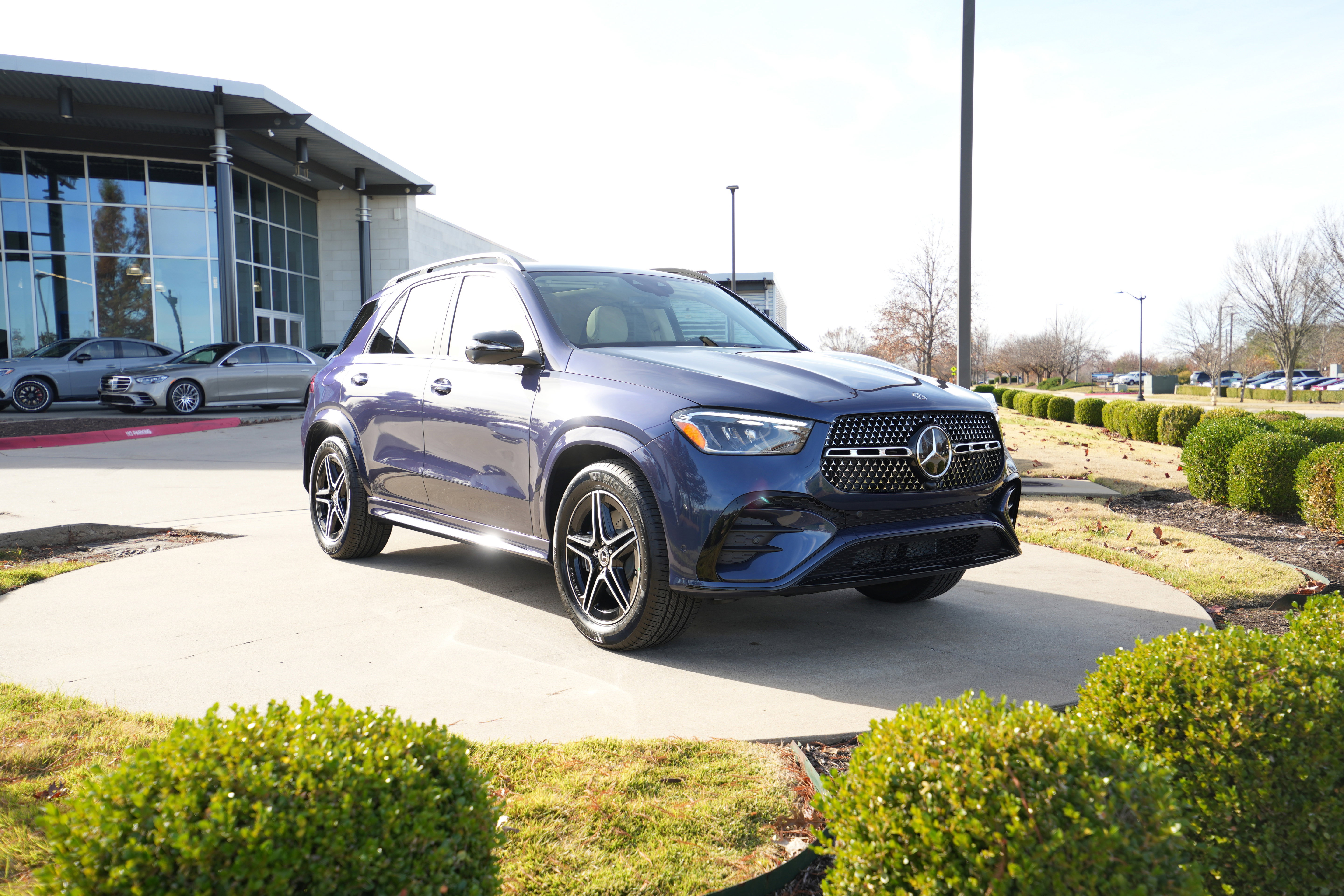 New 2026 Mercedes-Benz GLE 350 4MATIC image 9