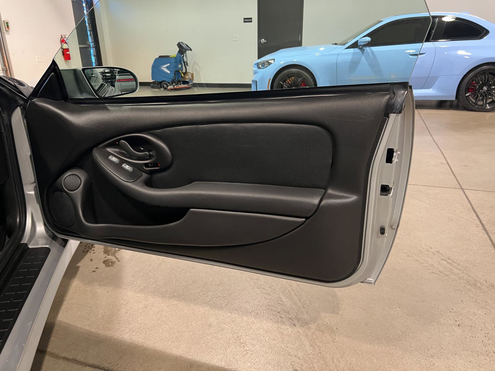 Used 2000 Pontiac Firebird Trans Am image 30