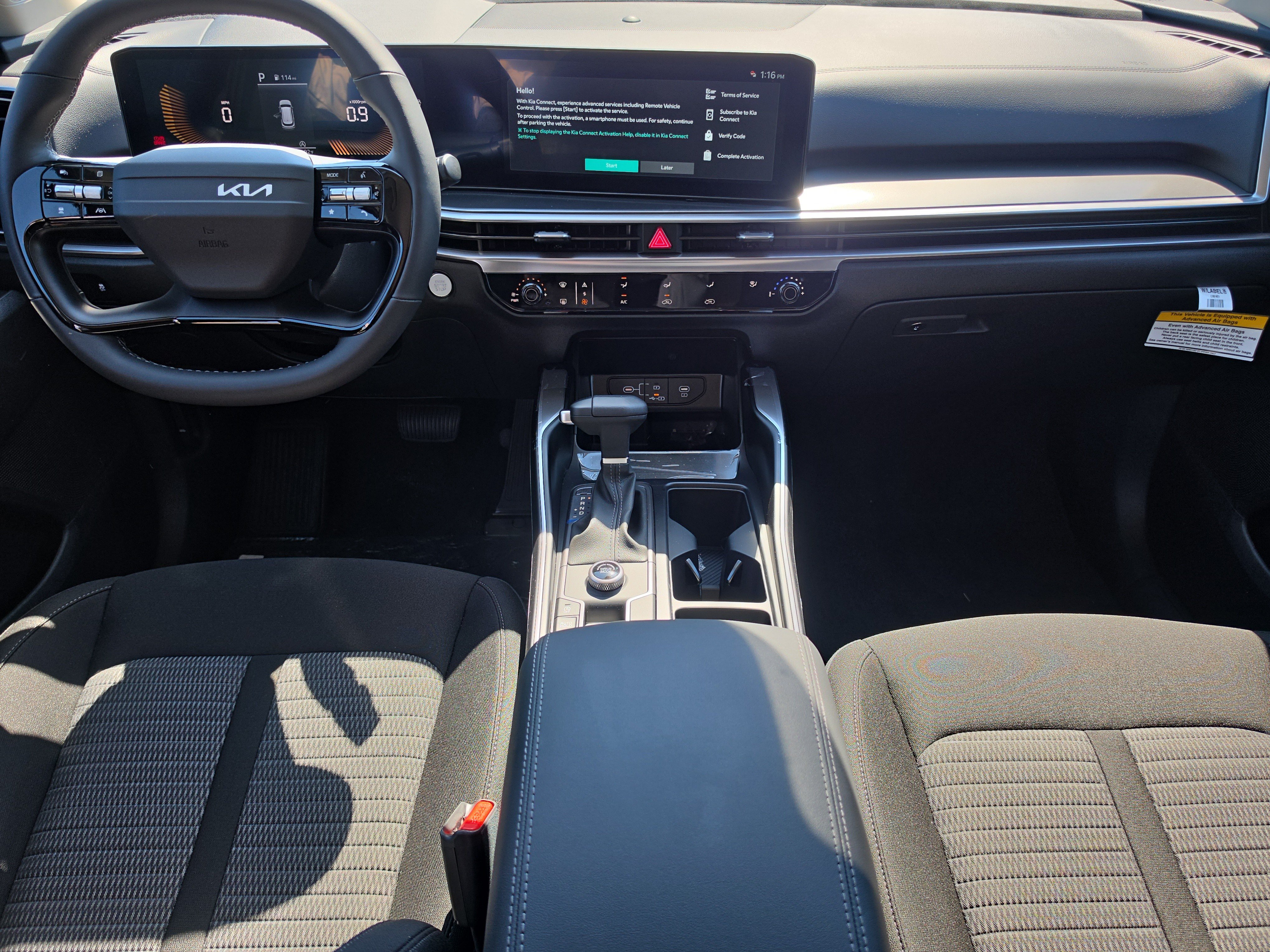New 2026 Kia Sorento LX FWD image 12