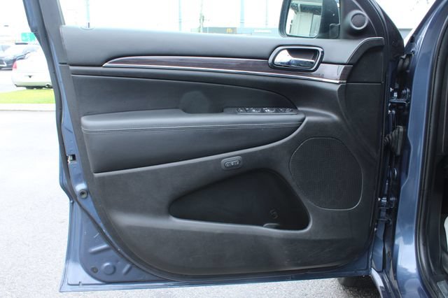 Used 2021 Jeep Grand Cherokee Overland w/ Protech Group AWD/4WD image 10
